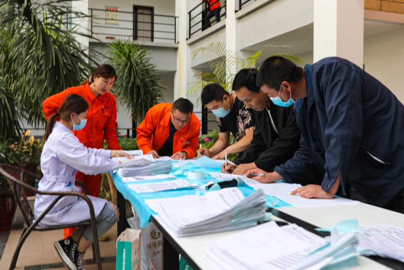 體驗(yàn)愛的呵護(hù)，感受家的溫馨 |寧鋼集團(tuán)組織員工免費(fèi)體檢